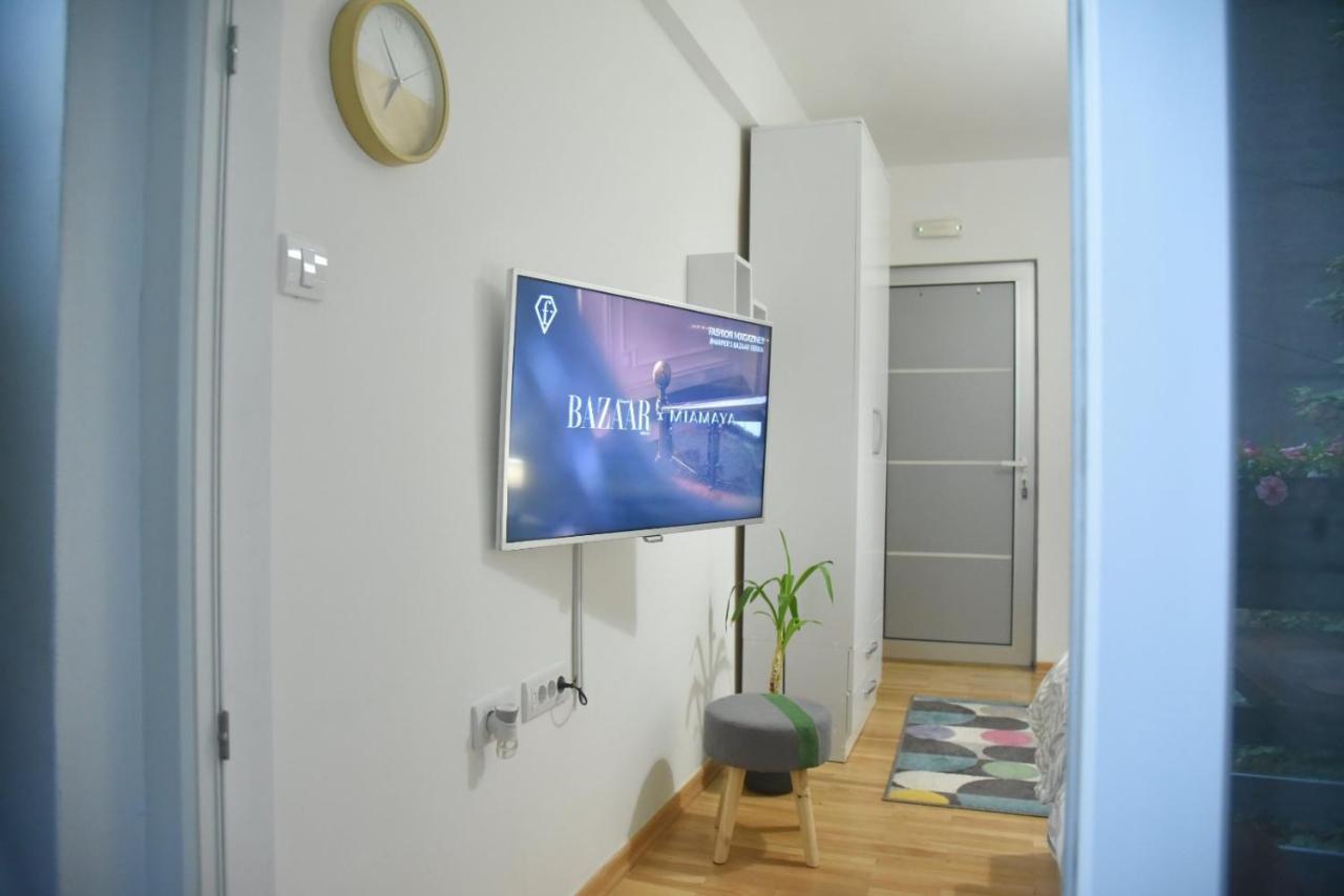 Dekart 2 Apartment Ниш Екстер'єр фото
