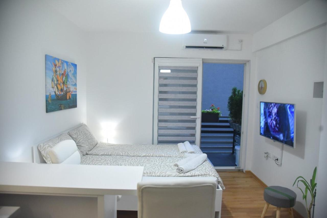 Dekart 2 Apartment Ниш Екстер'єр фото